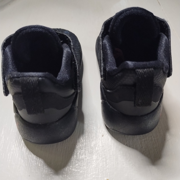 Air Jordan Luka 1 Bred | 4C | Black, University Red - Picture 6 of 6